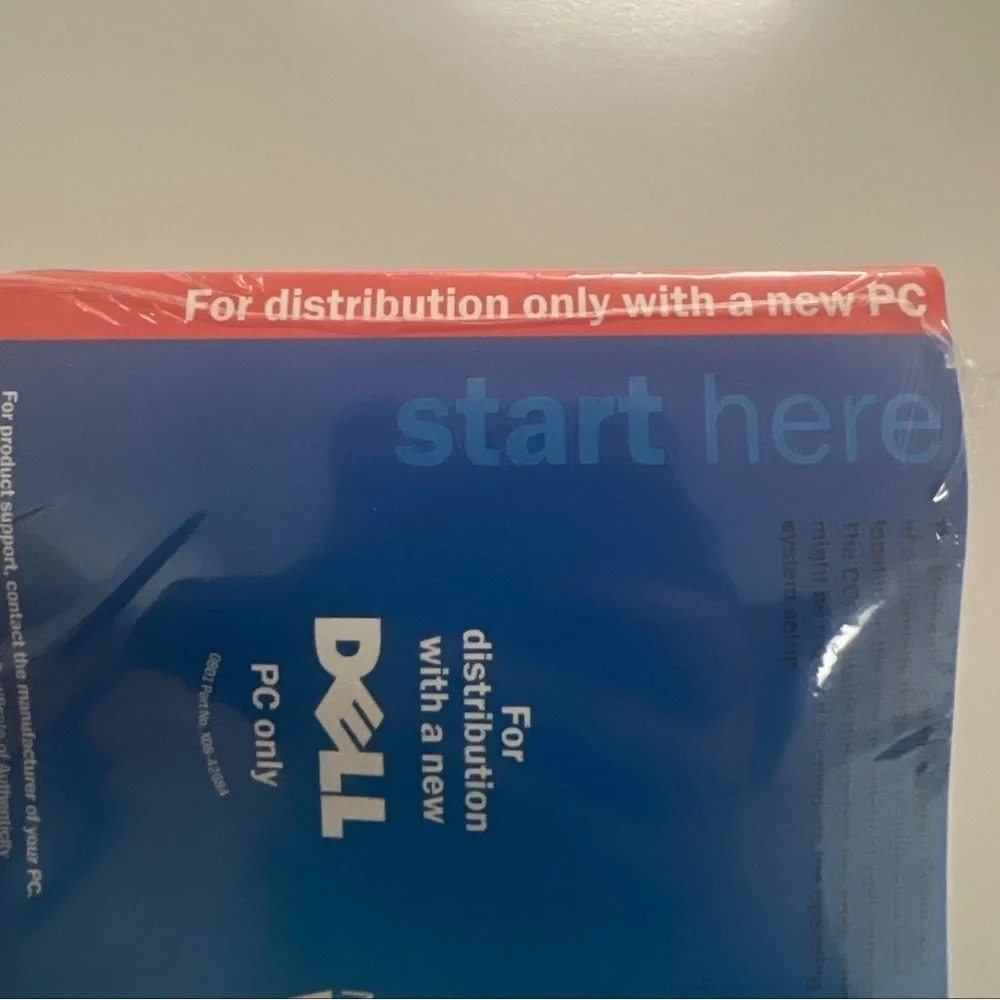 NWT Dell Reinstallation CD Microsoft Windows XP Professional Service Pack 2002